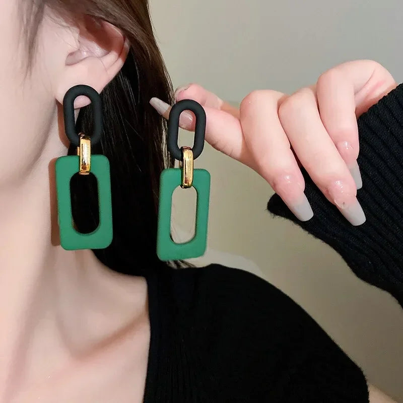 Vintage Green Color Acrylic Dangle Earrings for Women Korean Statement Geometric Earrings Jewelry